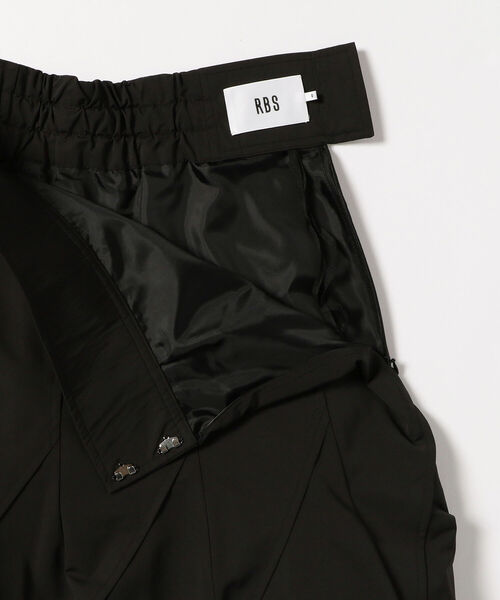 Ray BEAMS（レイビームス）の「RBS / タフタ エスカルゴ スカート（スカート・レディース・ブラック/ダークブラウン・1/0）」の14枚目の写真