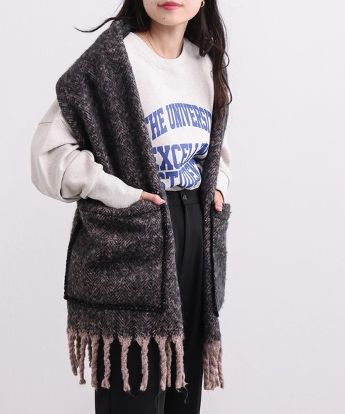 CIAOPANIC TYPY（チャオパニックティピー）の「ポケット付きストール（ストール/ショール・レディース・ベージュ/チャコールグレー/グレー・ONE SIZE）」の6枚目の写真