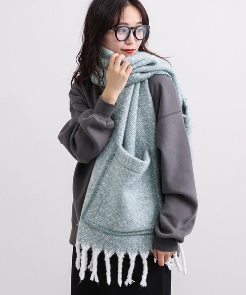 CIAOPANIC TYPY（チャオパニックティピー）の「ポケット付きストール（ストール/ショール・レディース・ベージュ/チャコールグレー/グレー・ONE SIZE）」の7枚目の写真