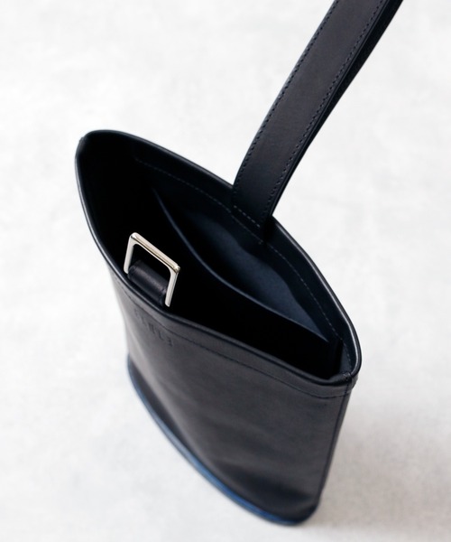 EARLE（アール）の「EARLE アール / Shoe sole shoe bag シューソールキップレザーハンドバッグ / ER2502（ハンドバッグ・レディース・ブラック・FREE）」の14枚目の写真