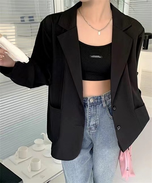 FREE STYLISTS(フリー スタイリスト)の「テーラードジャケット レティス(テーラードジャケット・レディース・ホワイト/ブラック/ピンク/ブルー/ライトベージュ・FREE)」の3枚目の写真
