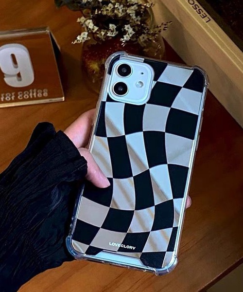 セール グリーン ブラックチェック柄ミラーiphoneケース X 11 12 13 スマホケース カバー Epicks エピックス のファッション通販 Zozotown