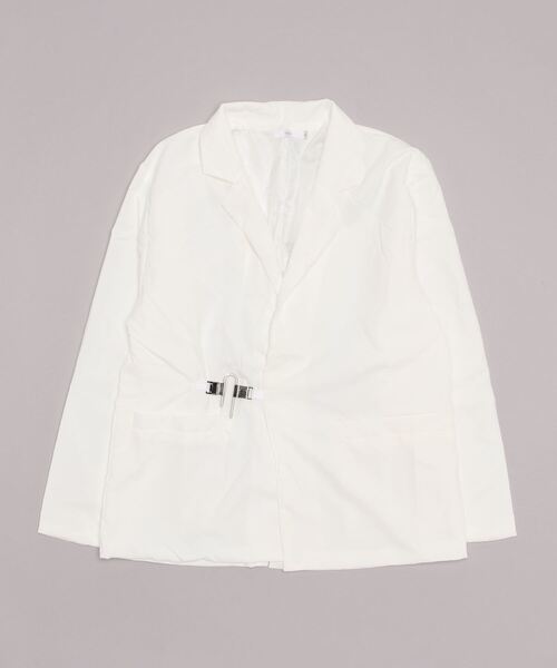 Vipoa（ヴィポア）の「メタルクリップデザインオーバーサイズジャケット（テーラードジャケット・レディース・ホワイト/ブラック・FREE）」の20枚目の写真