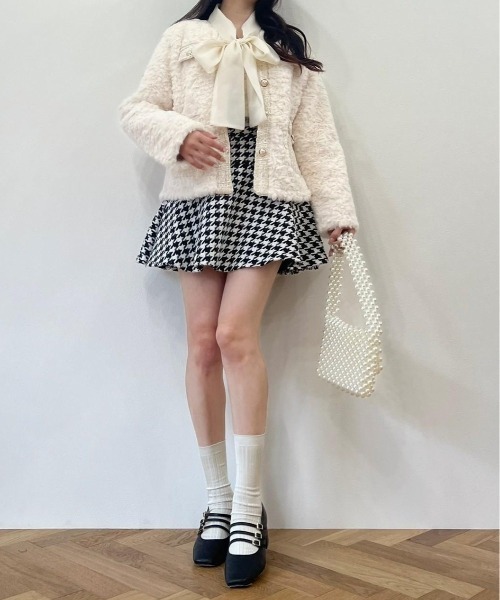 titty&Co.PETIT by POYO】フェイクファー配色ツイードジャケットを使っ 