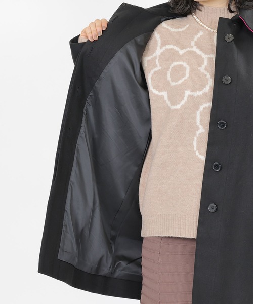 MARY QUANT（マリークワント）の「ラグランフロントロゴ ロングコート（ステンカラーコート・レディース・ブラック×ホワイト/ブラック/ピンク/オレンジ・M）」の18枚目の写真