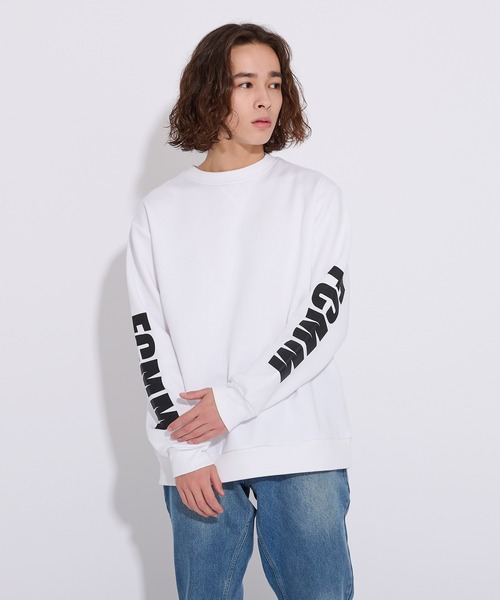 FCMM(エフシーエムエム)の「【日本限定アイテム】STANDARD LOGO SLEEVE SWEATSHIRTS/スタンダードロゴスリーブスウェットシャツ(スウェット・メンズ・ホワイト/ブラック・X-LARGE/SMALL/LARGE/MEDIUM)」の8枚目の写真