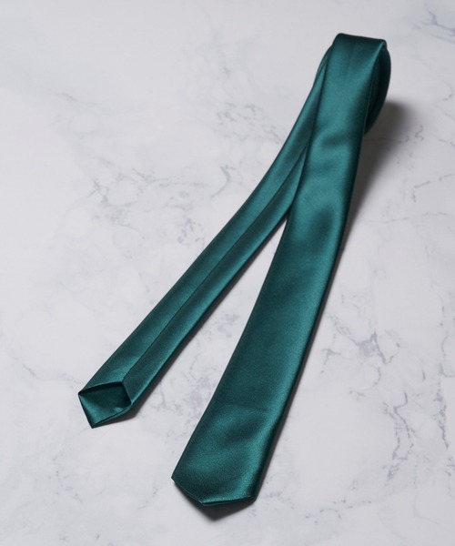 ADPOSION（アドポーション）の「ソリッドカラー アセテートナロータイ（ネクタイ・メンズ・グリーン/パープル/ブラック/ブルー/ネイビー/ホワイト/シルバー/ワインレッド/グレー・FREE）」の13枚目の写真