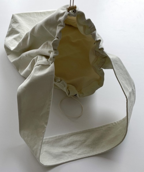 CANAL JEAN（キャナルジーン）の「El mar　NEWオックスショルダーバッグ（ショルダーバッグ・レディース・ベージュ/ブラック/オフホワイト・ONE SIZE）」の7枚目の写真