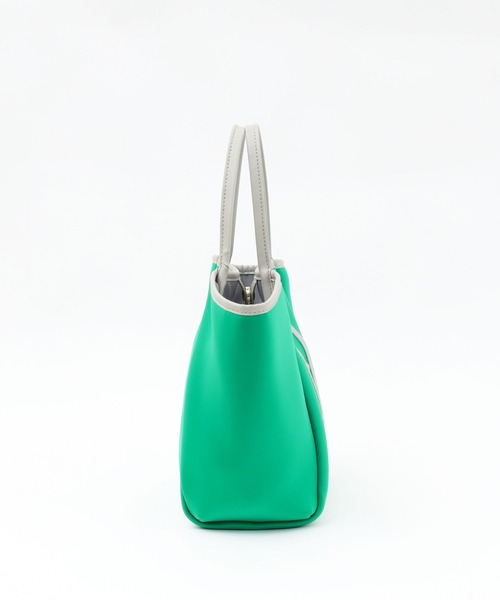 COOCO（クーコ）の「ＳＭＩＬＥＹ×ＣＯＯＣＯ／ダイバー素材トートバッグ（トートバッグ・レディース・ブラック/ベージュ/パープル/イエロー/グリーン/カモフラージュ/ネイビー・9）」の12枚目の写真