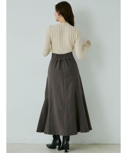 CIMARRON（シマロン）の「【CIMARRON】フロントZIPフレアースカート（スカート・レディース・チャコールグレー/ベージュ・SMALL/MEDIUM）」の9枚目の写真