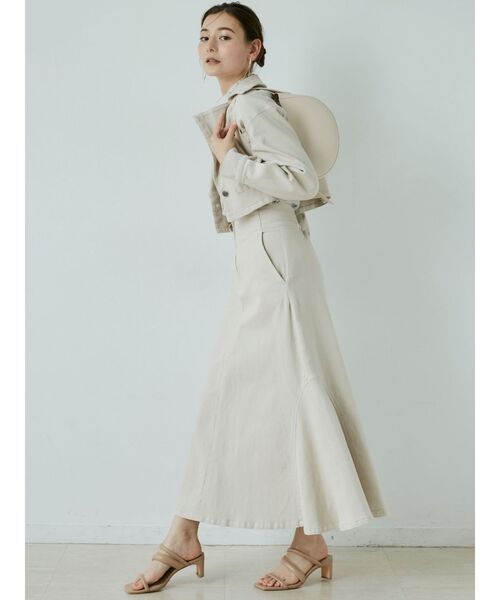 CIMARRON（シマロン）の「【CIMARRON】フロントZIPフレアースカート（スカート・レディース・チャコールグレー/ベージュ・SMALL/MEDIUM）」の5枚目の写真