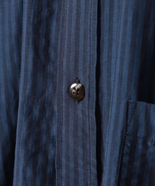 BEAMS LIGHTS（ビームスライツ）の「BEAMS LIGHTS / ストライプ バンドカラーシャツ（シャツ/ブラウス・メンズ・グリーン系その他2/ネイビー・LARGE/MEDIUM/SMALL）」の9枚目の写真