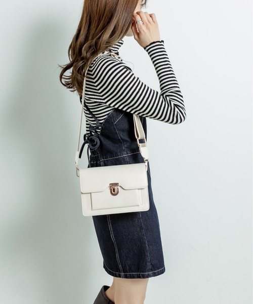 OLIVE des OLIVE（オリーブデオリーブ）の「ラインベルトショルダー（ショルダーバッグ・レディース・ブラウン/アイボリー/サックスブルー・FREE）」の18枚目の写真