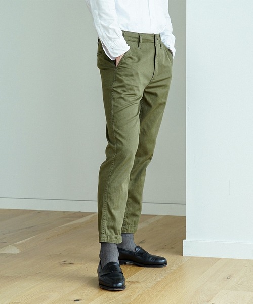 BEAMS（ビームス）の「BEAMS / カラー スキーム アンクル  チノパンツ（チノパンツ・メンズ・オリーブ/チャコールグレー/ベージュ/ネイビー・S/XL/M/L）」の5枚目の写真