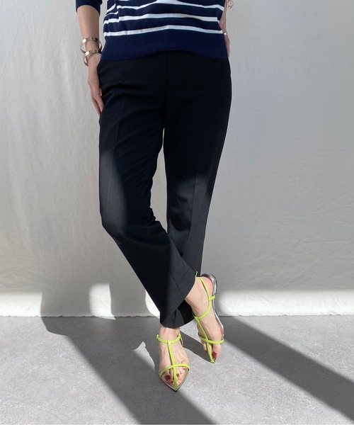 MAMIAN（マミアン）の「ポインテッドトゥ Tストラップ フラットサンダル（サンダル・レディース・アイボリー/ブラック/シルバー/ライム・L/S/M/LL）」の11枚目の写真