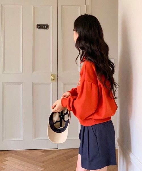 SONA（ソナ）の「SONA 英文プリントカラーネックトレーナー（スウェット・レディース・オレンジ/オートミール・FREE）」の7枚目の写真