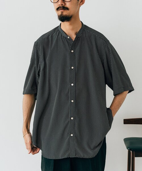 LA BOUCLE 　デシン バンドカラー パターン 半袖シャツ LA BOUCLE / ラブークル】デシン バンドカラー パターン 半袖シャツ