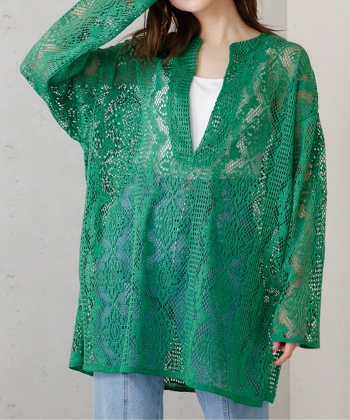 Per sist ence（パーシエンス）の「クロシェレースキーネックプルオーバー（シャツ/ブラウス・レディース・ブラック/グリーン/アイボリー・FREE）」の3枚目の写真