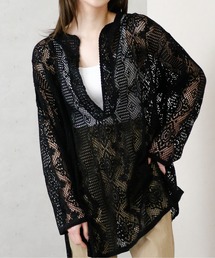 クロシェレースキーネックプルオーバー