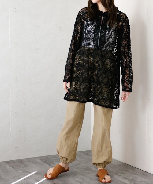 Per sist ence（パーシエンス）の「クロシェレースキーネックプルオーバー（シャツ/ブラウス・レディース・ブラック/グリーン/アイボリー・FREE）」の4枚目の写真