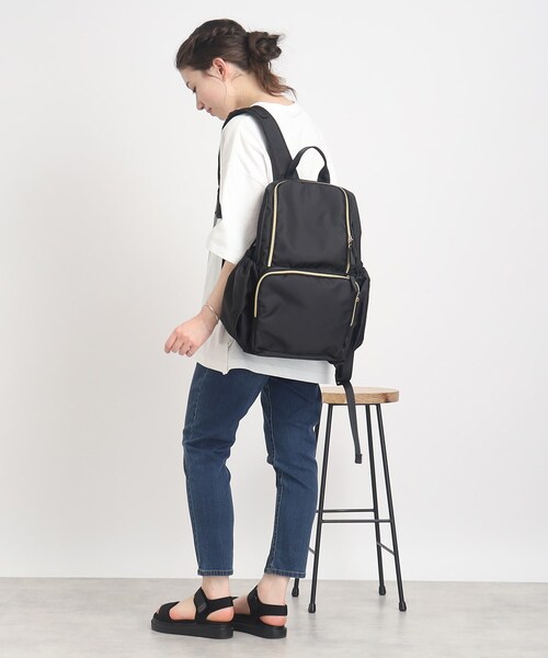 SHOO・LA・RUE(シューラルー)の「◆【撥水】12ポケットファンクションリュック【ワンタッチ着脱】(バックパック/リュック・レディース・ブラック系3/ブラック・00)」の22枚目の写真