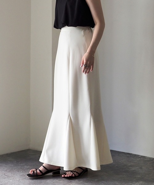 Riberry（リベリー）の「ダンボールマーメイドスカート（スカート・レディース・ブラック/アイボリー・FREE）」の8枚目の写真