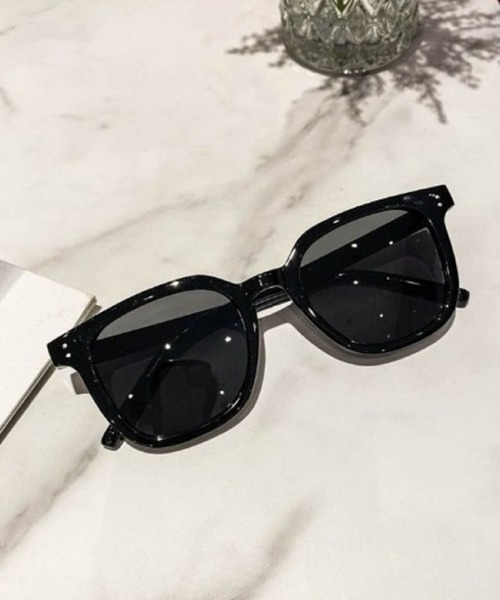 コーデのワンポイントに大活躍！】UVカット カラーレンズサングラス