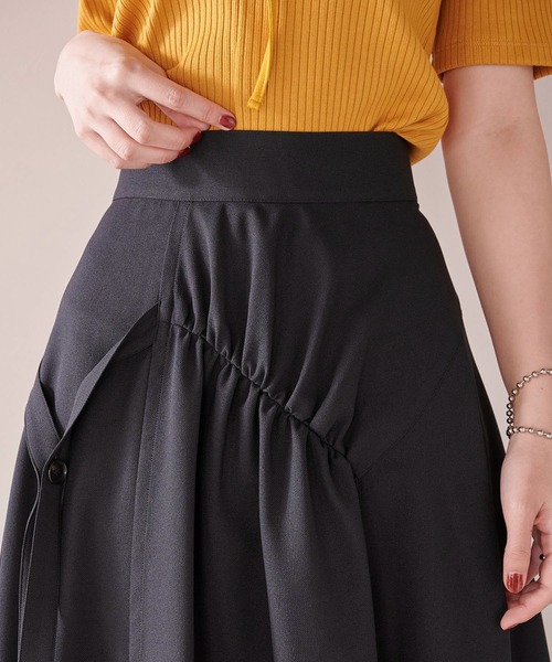 PUBLIC TOKYO（パブリックトウキョウ）の「【栃木県産】ボリュームヘムアーチスカート（スカート・レディース・ブラック/ネイビー/ベージュ・1/2）」の17枚目の写真