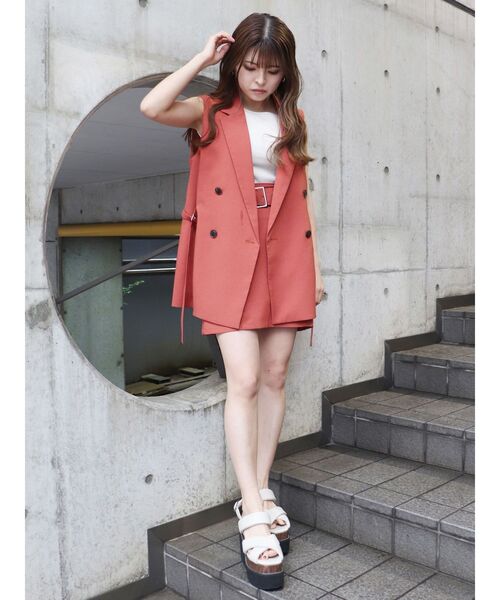 MURUA（ムルーア）の「ワイドベルトミニスカート（スカート・レディース・ブラック/アイボリー/オレンジ・1/2）」の11枚目の写真