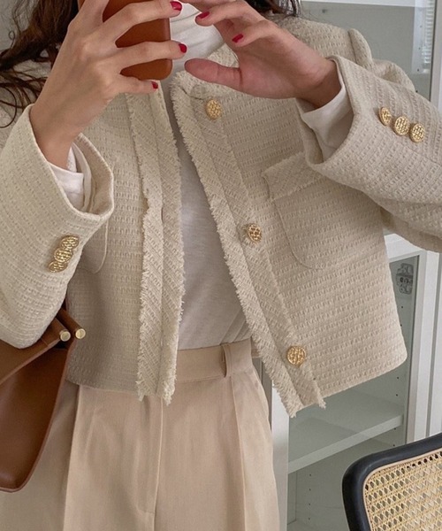 Chick（チック）の「△ゴールドボタンノーカラーツイードジャケット