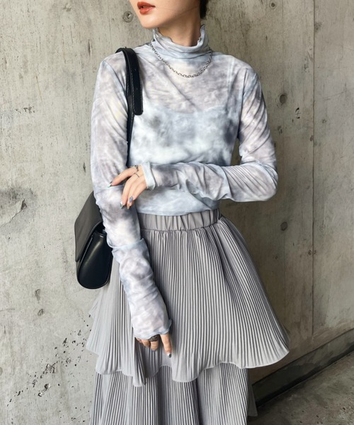 CLEA（クレア）の「タイダイ柄メロウシアーハイネックインナートップス（Tシャツ/カットソー・レディース・ブルー/ブラック・FREE）」の7枚目の写真