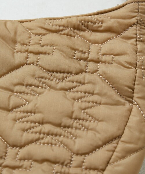 FREAK'S STORE（フリークスストア）の「PENDLETON×FREAK'S STORE/ペンドルトン 限定展開　別注QUILTING MOON BAG/キルティングムーンバック（ショルダーバッグ・レディース・ブラック/ベージュ/オリーブ・ONE SIZE）」の20枚目の写真