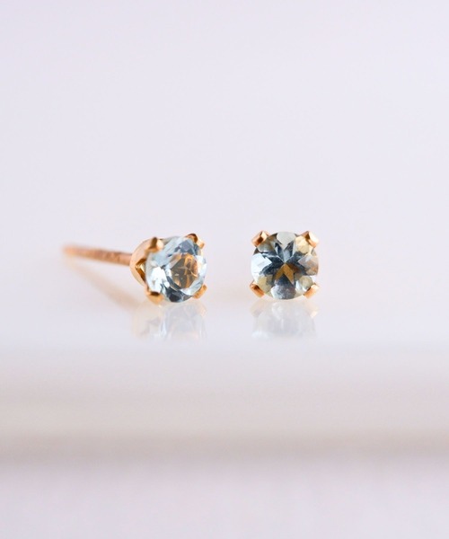 CERCA(チェルカ)の「SARINOHANA/小粒スタッドピアス/14KGF/天然石(ピアス(両耳用)・レディース・D/C/A/F/B/E/H/G/I/K/J/L/P/M/N/O・FREE)」の4枚目の写真