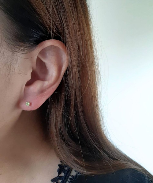CERCA(チェルカ)の「SARINOHANA/小粒スタッドピアス/14KGF/天然石(ピアス(両耳用)・レディース・D/C/A/F/B/E/H/G/I/K/J/L/P/M/N/O・FREE)」の20枚目の写真