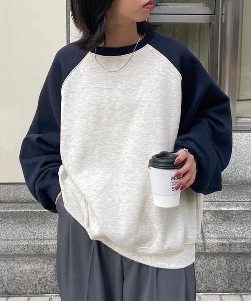 Chillfar（チルファー）の「ラグランスウェット（スウェット・レディース・アイボリー系/チャコールグレー×ブラック/オートミール/アイボリー系2/ネイビー系/グレー系/アイボリー系3/グレー系2/グレー系1/アイボリー系1・FREE）」の6枚目の写真