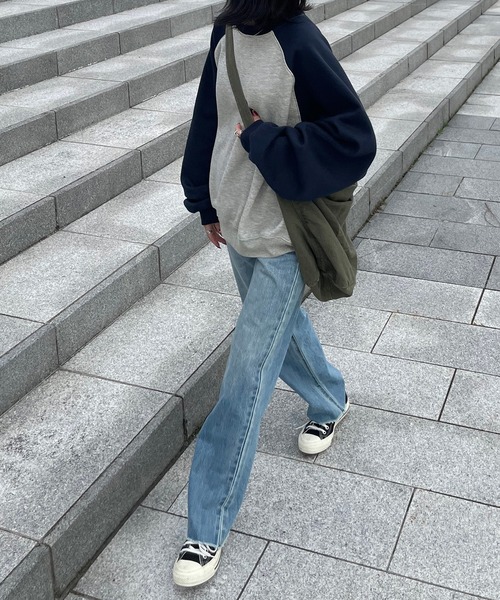 Chillfar（チルファー）の「ラグランスウェット（スウェット・レディース・アイボリー系/チャコールグレー×ブラック/オートミール/アイボリー系2/ネイビー系/グレー系/アイボリー系3/グレー系2/グレー系1/アイボリー系1・FREE）」の15枚目の写真