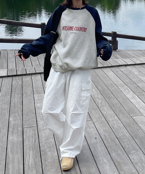 Chillfar（チルファー）の「ラグランスウェット（スウェット・レディース・アイボリー系/チャコールグレー×ブラック/オートミール/アイボリー系2/ネイビー系/グレー系/アイボリー系3/グレー系2/グレー系1/アイボリー系1・FREE）」の19枚目の写真