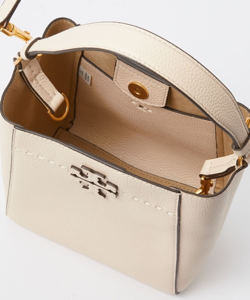 TORY BURCH(トリーバーチ)の「TORY BURCH McGraw Small Bucket Bag トリーバーチ マックグロー スモール バケットバッグ ハンドバッグ(ハンドバッグ・レディース・ブラック/アイボリー/ベージュ・FREE)」の14枚目の写真