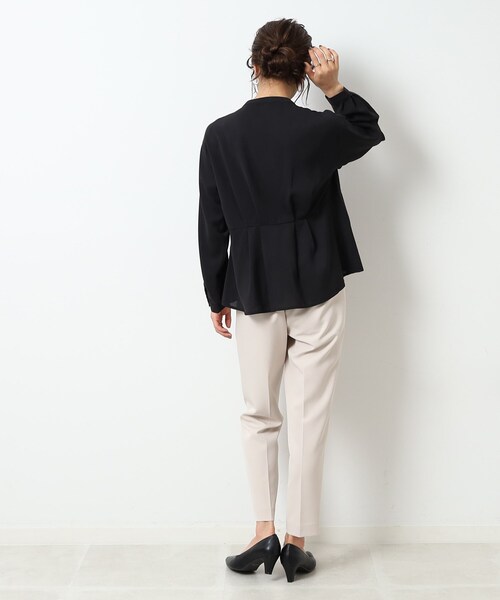 DRESKIP（ドレスキップ）の「◆ウエストタックブラウス（シャツ/ブラウス・レディース・ライトベージュ/グリーン系/ブラック・02/03/04）」の20枚目の写真