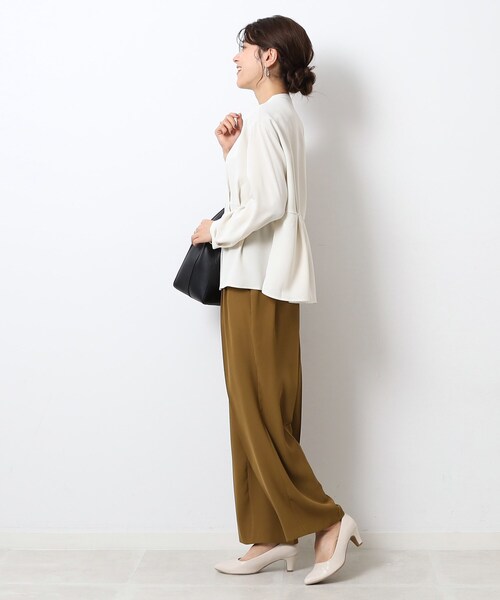 DRESKIP（ドレスキップ）の「◆ウエストタックブラウス（シャツ/ブラウス・レディース・ライトベージュ/グリーン系/ブラック・02/03/04）」の14枚目の写真