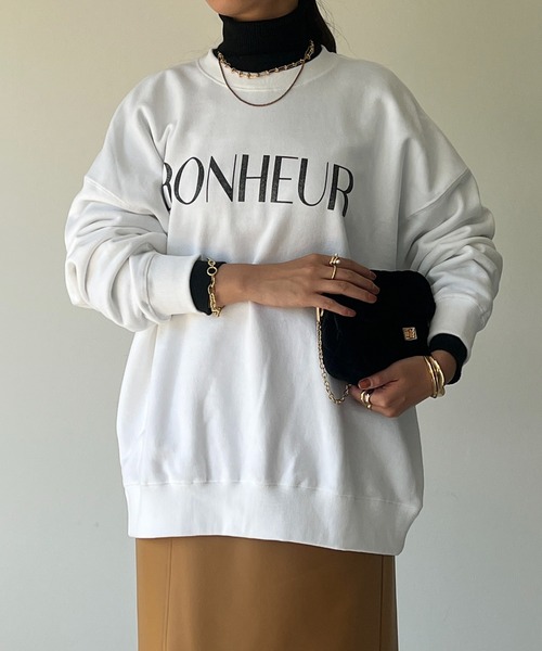 un dix cors（アンディコール）の「BONHEURラメロゴスウェット（スウェット・レディース・ホワイト/ブラック/シルバー・FREE）」の4枚目の写真