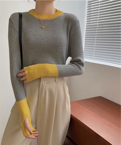 Chaco closet(チャコ クローゼット)の「リブニットバイカラーフィンガーホールプルオーバー(ニット/セーター・レディース・ライトグレー/グレー/ピンクベージュ/ブラック/ホワイト/ブルー・FREE)」の1枚目の写真