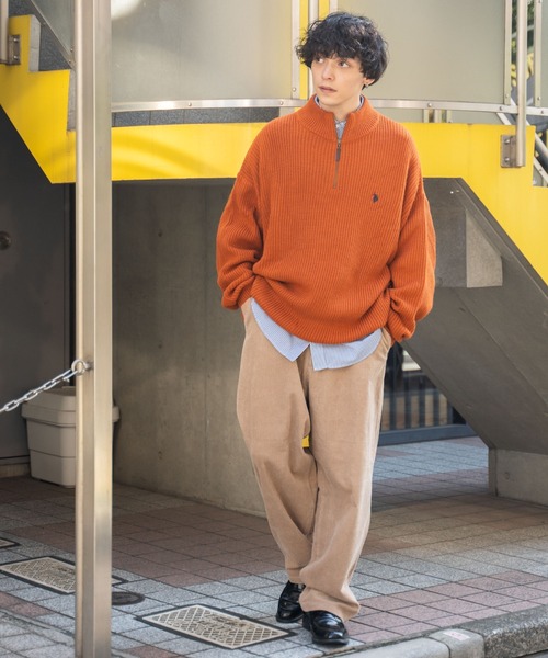 WEGO(ウィゴー)の「WEGO/コーデュロイイージーワイドパンツ(チノパンツ・メンズ・ブラック/アイボリー/ダークブラウン/ベージュ/ブルー・LARGE/SMALL/MEDIUM)」の9枚目の写真