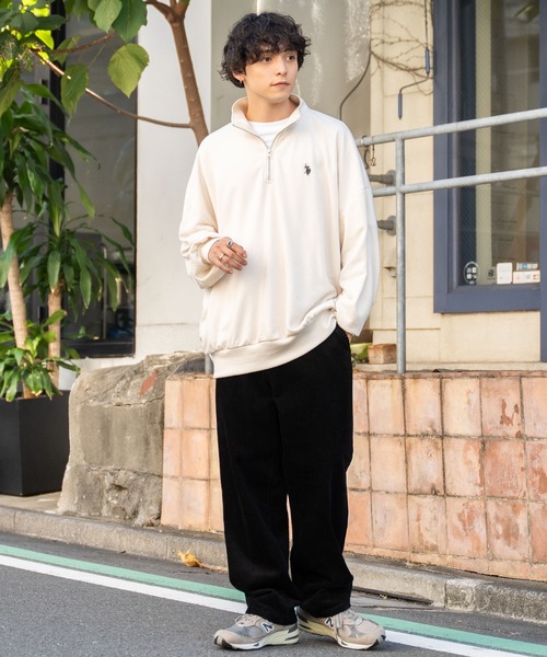 WEGO(ウィゴー)の「WEGO/コーデュロイイージーワイドパンツ(チノパンツ・メンズ・ブラック/アイボリー/ダークブラウン/ベージュ/ブルー・LARGE/SMALL/MEDIUM)」の7枚目の写真