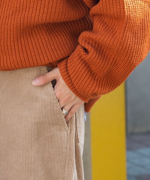 WEGO(ウィゴー)の「WEGO/コーデュロイイージーワイドパンツ(チノパンツ・メンズ・ブラック/アイボリー/ダークブラウン/ベージュ/ブルー・LARGE/SMALL/MEDIUM)」の12枚目の写真