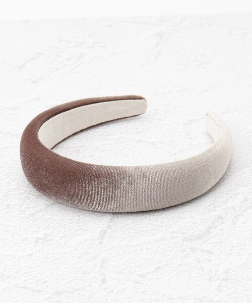 grove（グローブ）の「◆ベロアボリュームカチューシャ（その他ヘアアクセサリー・レディース・ブラウン系その他/ブラック・00）」の2枚目の写真