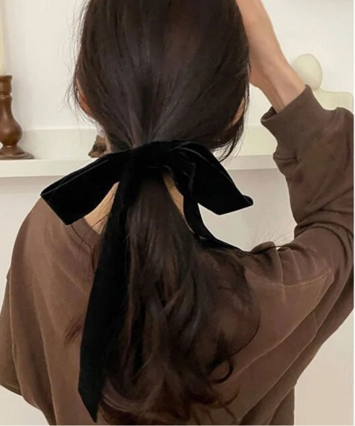 Port（ポート）の「【 Jelly moo / ジェリームー 】 ブラックカラー ベロア リボン シュシュ / ヘアゴム / シュシュ（シュシュ・レディース・ブラック/ブラック系その他・FREE）」の10枚目の写真