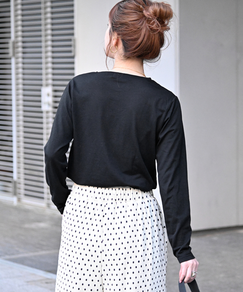 B.C STOCK(ベーセーストック)の「《追加》シアークルーネックロンT(Tシャツ/カットソー・レディース・ブラック/ホワイト・FREE)」の11枚目の写真