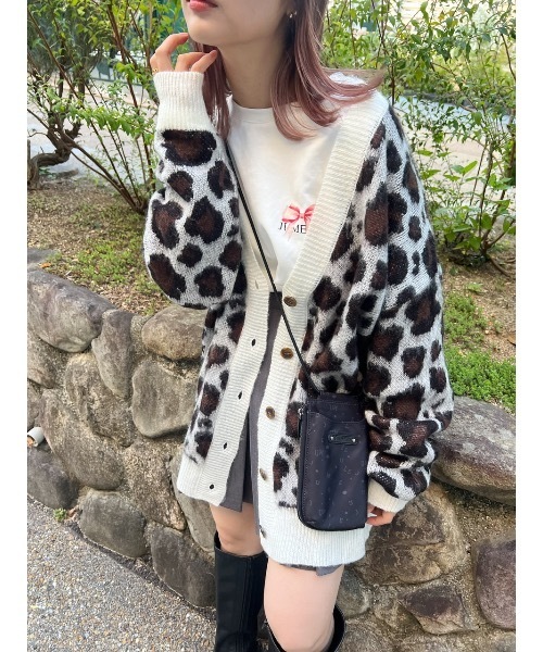 jumelle（ジュメロ）の「【スマホショルダー】charming smapho pouch（ショルダーバッグ・レディース・ブラック・FREE）」の12枚目の写真