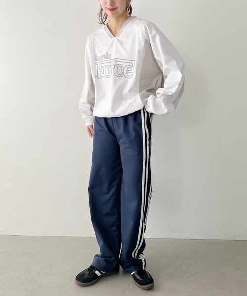 un+frame(アンフレーム)の「print logo nylon pullover/プリントロゴゲームシャツナイロンプルオーバー(Tシャツ/カットソー・レディース・ブラック/ホワイト/ネイビー・FREE)」の14枚目の写真